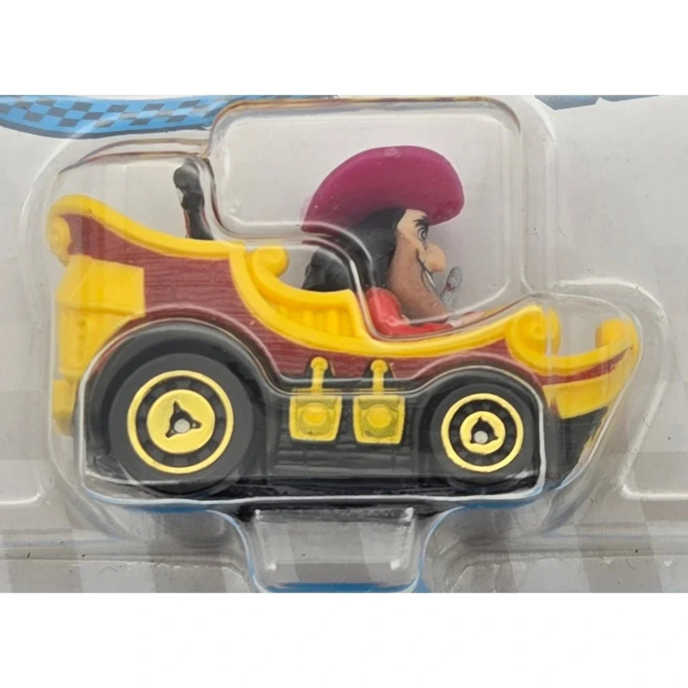 Hot Wheels‎ Racer Verse Disney Peter Pan Captain Hook Diecast Car New
